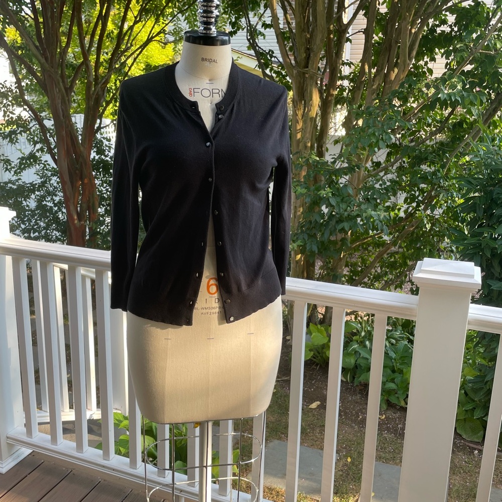 J crew cotton blend cardigan. Size M Good condition